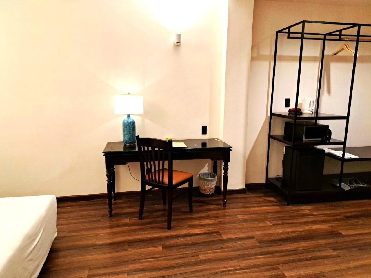 Liberty 2 Hotel Ho Chi Minh City Bagian luar foto