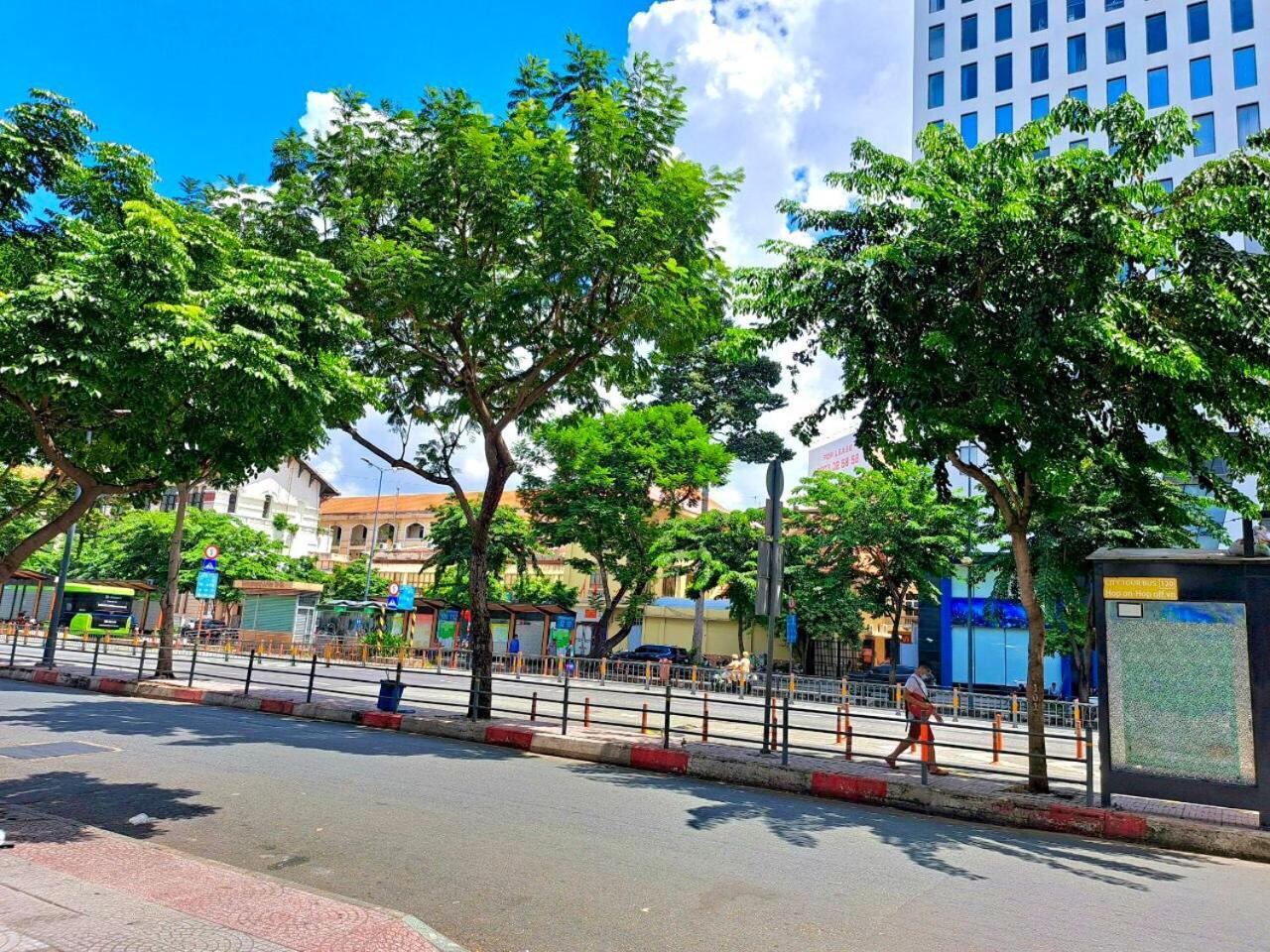 Liberty 2 Hotel Ho Chi Minh City Bagian luar foto