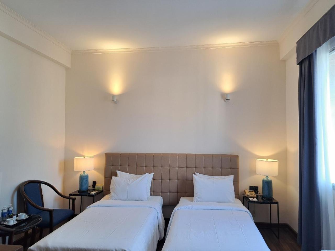 Liberty 2 Hotel Ho Chi Minh City Bagian luar foto