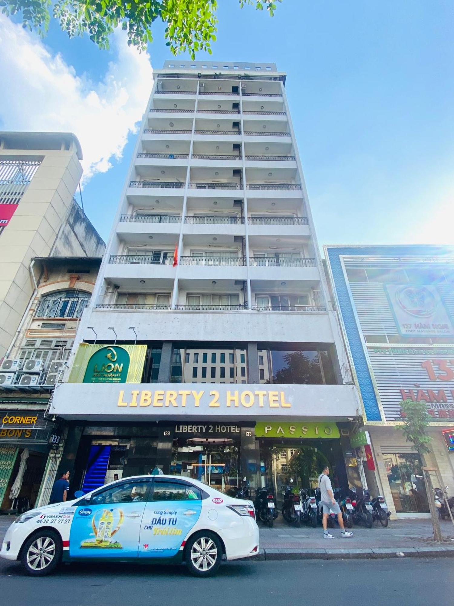 Liberty 2 Hotel Ho Chi Minh City Bagian luar foto