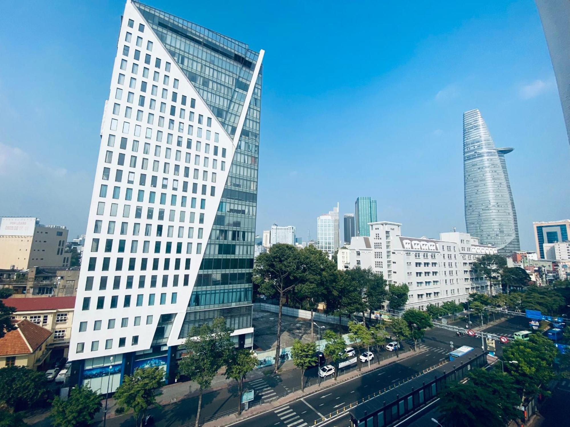 Liberty 2 Hotel Ho Chi Minh City Bagian luar foto