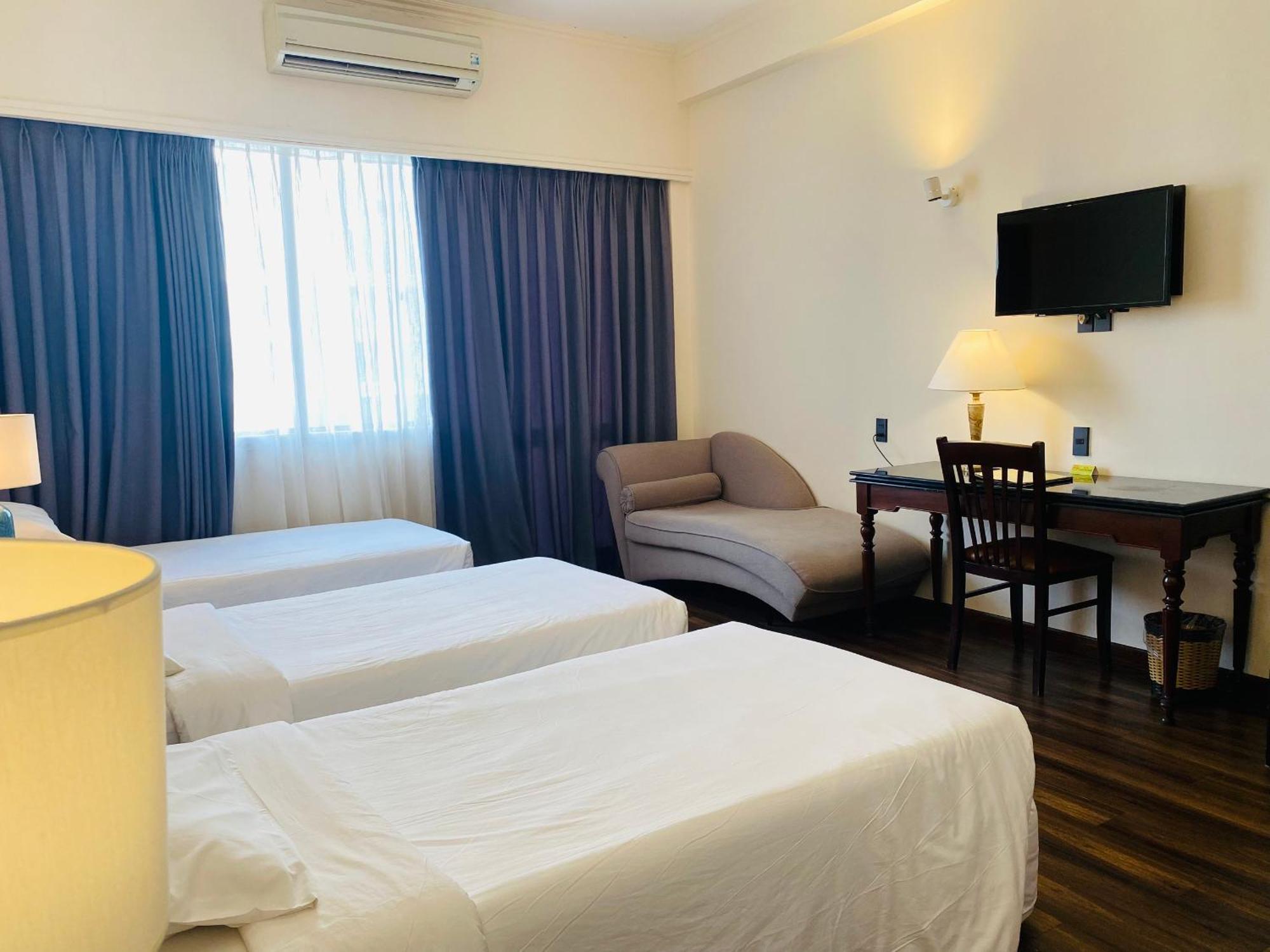 Liberty 2 Hotel Ho Chi Minh City Bagian luar foto