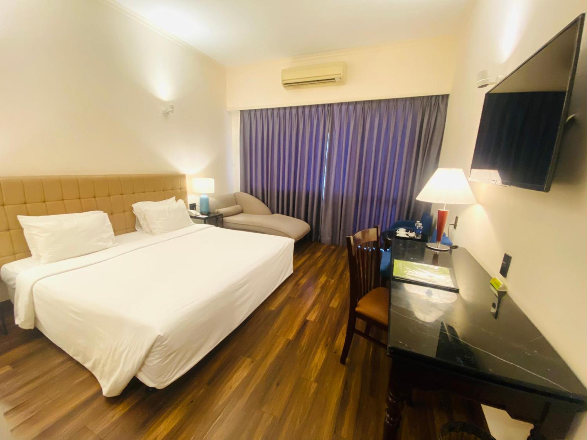 Liberty 2 Hotel Ho Chi Minh City Bagian luar foto