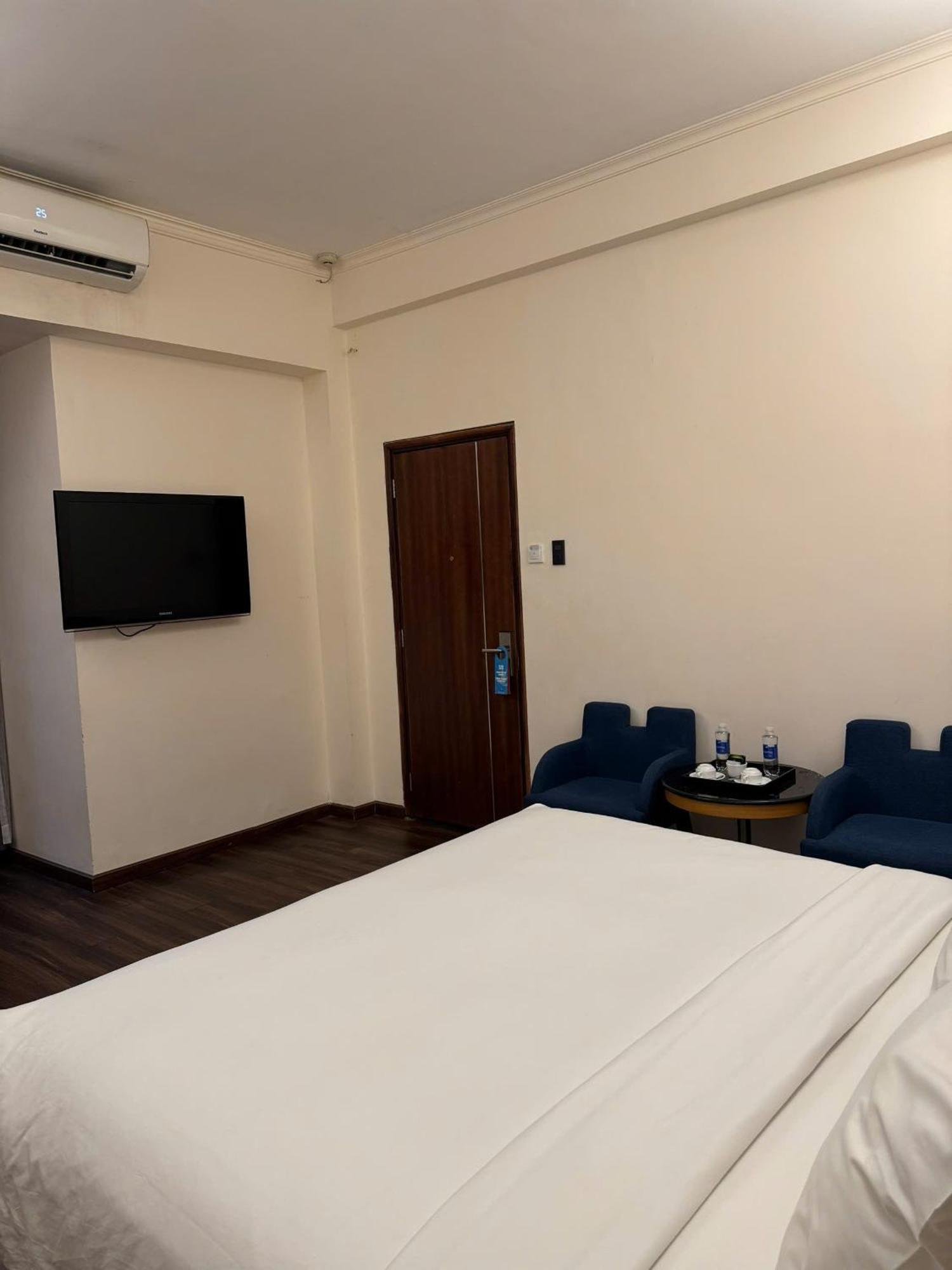 Liberty 2 Hotel Ho Chi Minh City Bagian luar foto